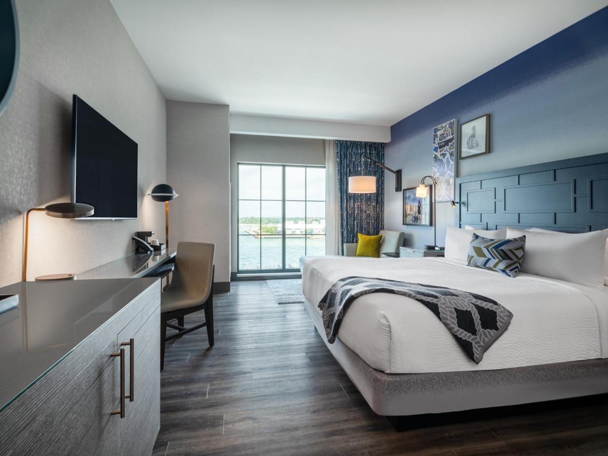 Indigo - Marina By Ihg